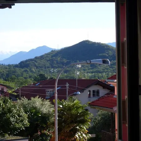 Ca' Nibil Apartmán Paruzzaro