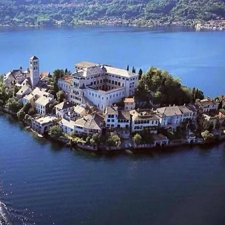 Ca' Nibil Apartmán Paruzzaro